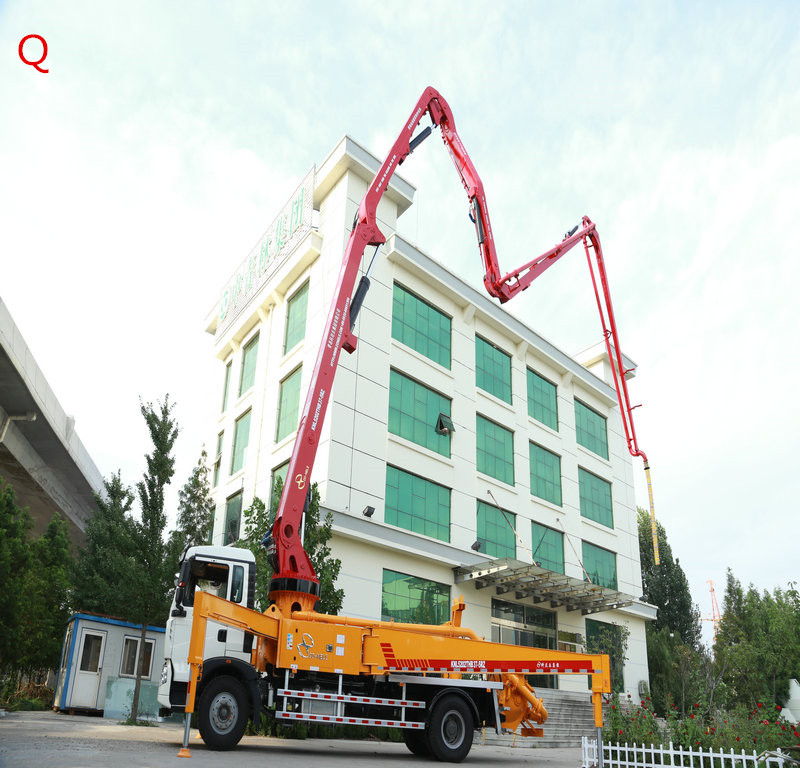 天泵，小型泵車，混凝土泵車、小型混凝土泵車